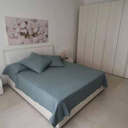 Ferienwohnung Casa Riblo E Flo Monopoli Exterior foto