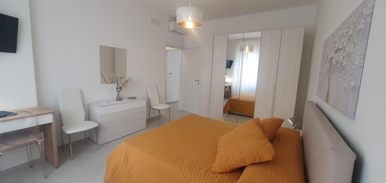 Ferienwohnung Casa Riblo E Flo Monopoli Exterior foto