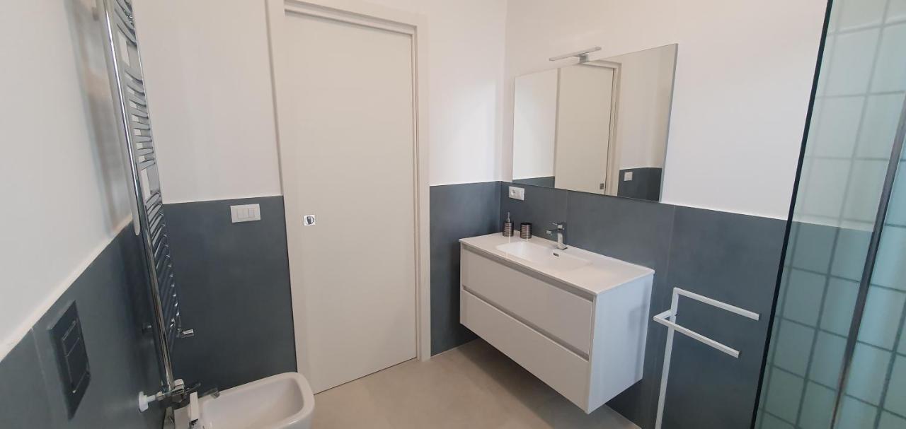 Ferienwohnung Casa Riblo E Flo Monopoli Exterior foto