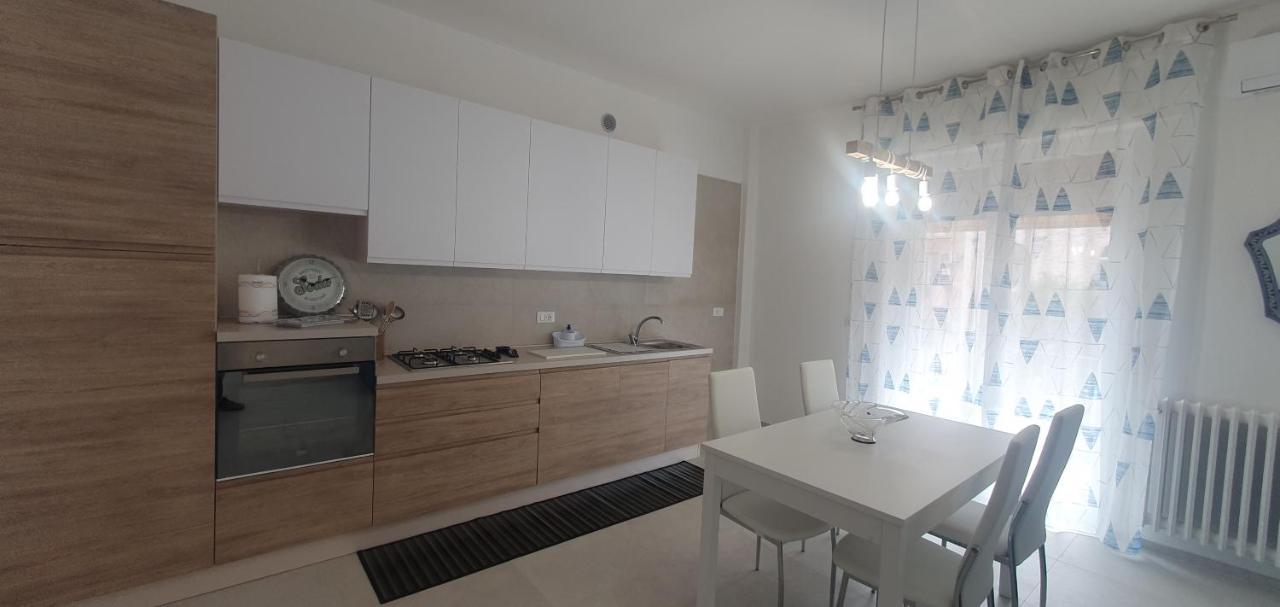 Ferienwohnung Casa Riblo E Flo Monopoli Exterior foto